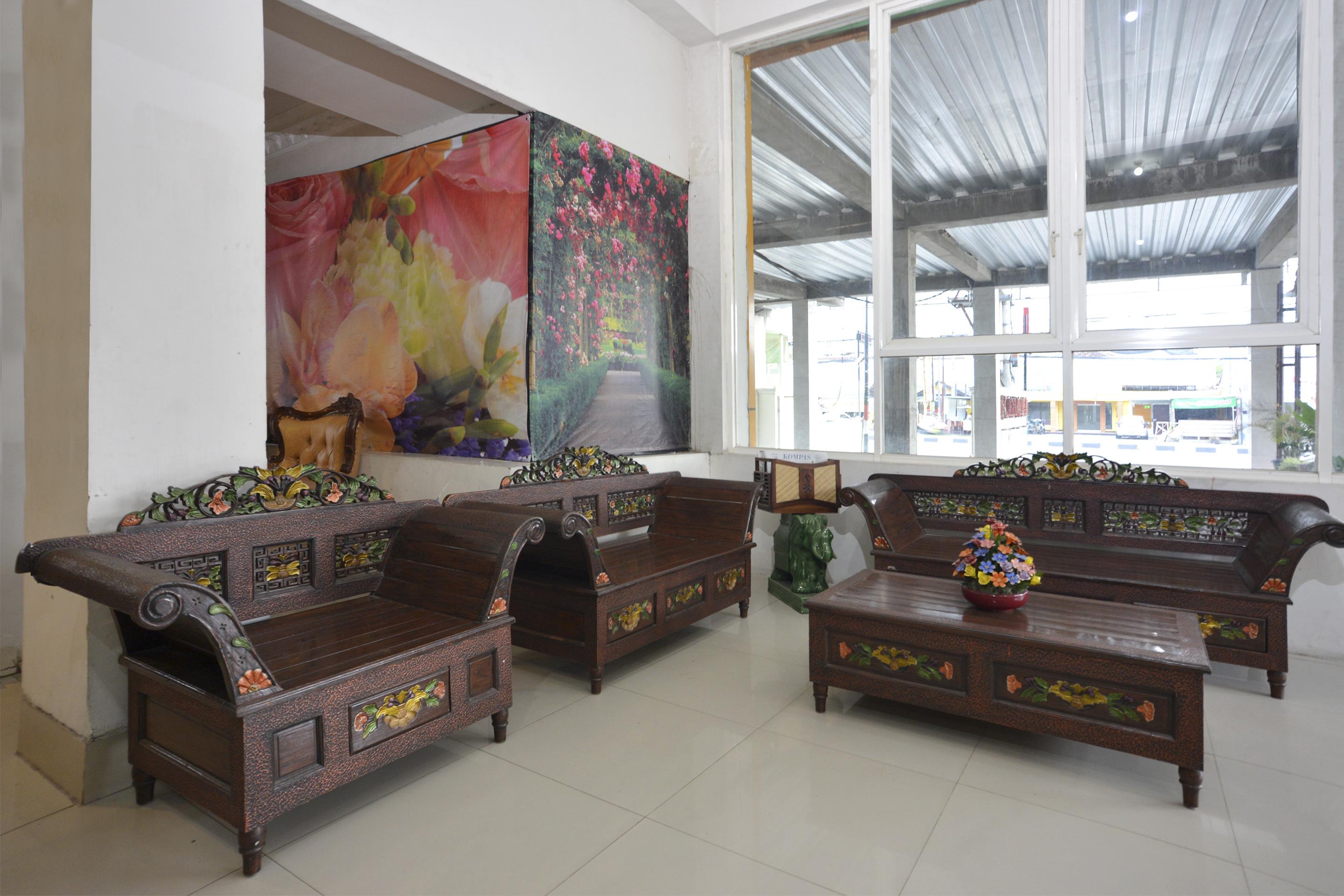 Oyo 586 Hotel Wijaya Kalasan Εξωτερικό φωτογραφία
